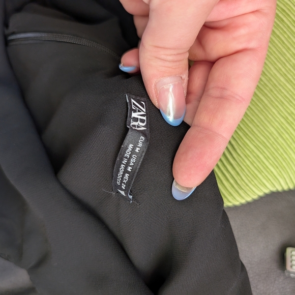 Zara Elegant Black Slip Dress - Picture 4 of 7